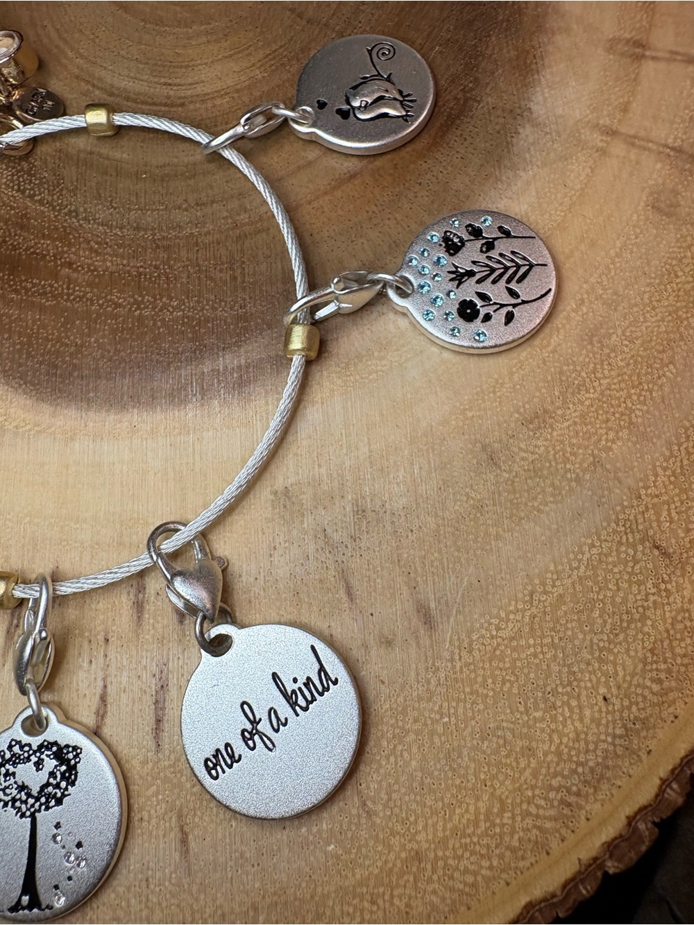 Vintage Silver Charm Bracelet with Red Accent Minnie Charm♥️ - Picture 5 of 12